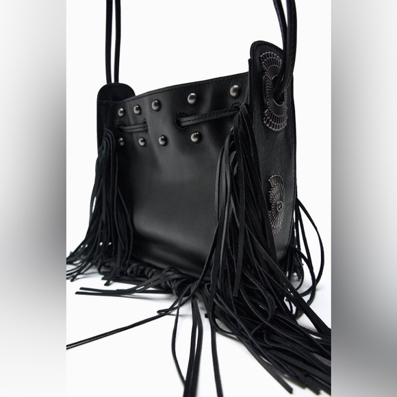 ZARA FRINGED GENUINE LEATHER BUCKET BAG - Picture 10 of 11